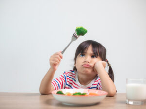 cosa far mangiare ai bambini